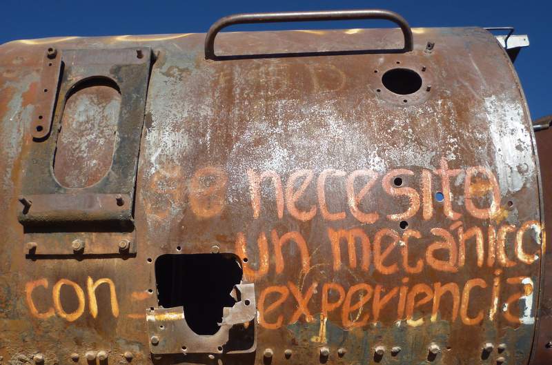 009 Uyuni Train Cemetery 30th June 2012.jpg